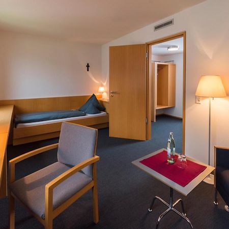 Tagungshaus Himmelspforten - Self Check-In Wurzburg Bagian luar foto